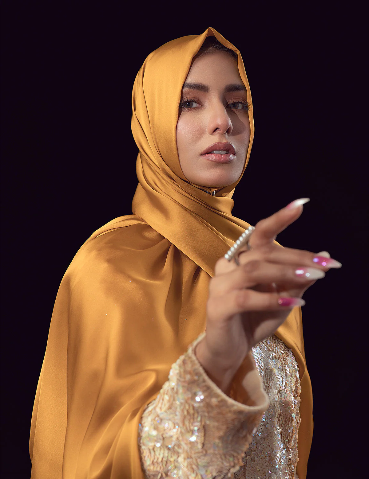 Satin Silk - Golden - Image 5