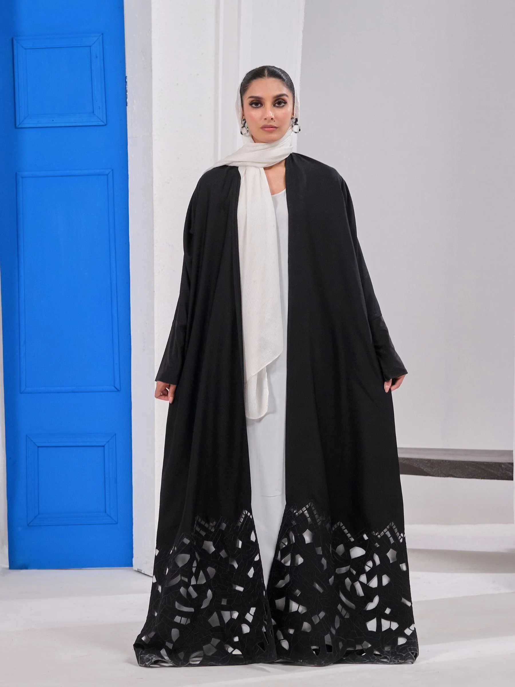 Seville Abaya - Image 3